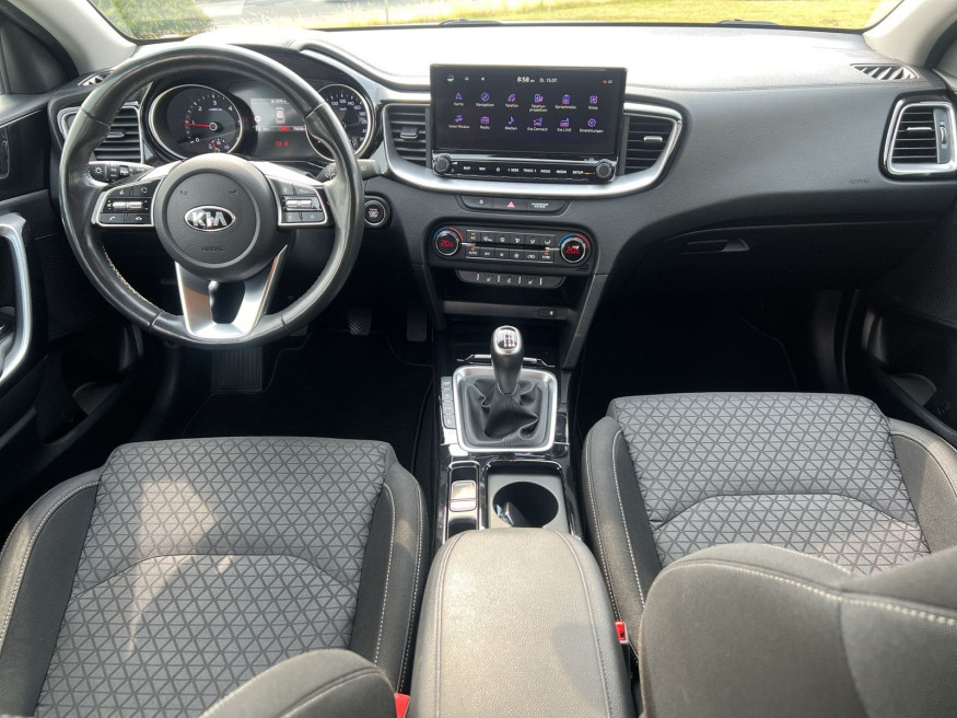 KIA Ceed Spirit, Navi,Klimaaut.,PDC,AHK