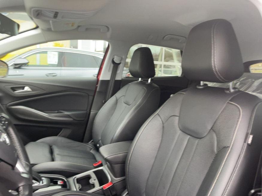 OPEL Grandland X Ultimate Hybrid 4, Klima, LED