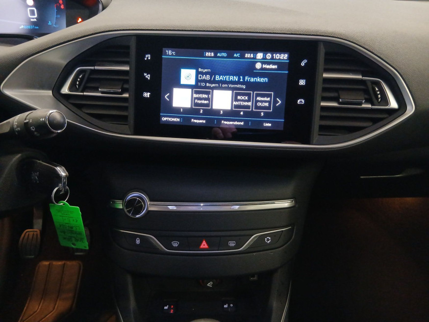 PEUGEOT 308 Allure, Pure Tech, SHZ