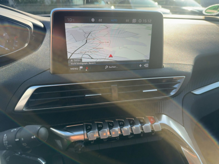 PEUGEOT 3008 Active PureTech 130