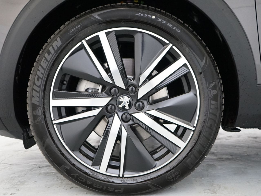PEUGEOT 3008 GT Pack PHEV 300 e-EAT8