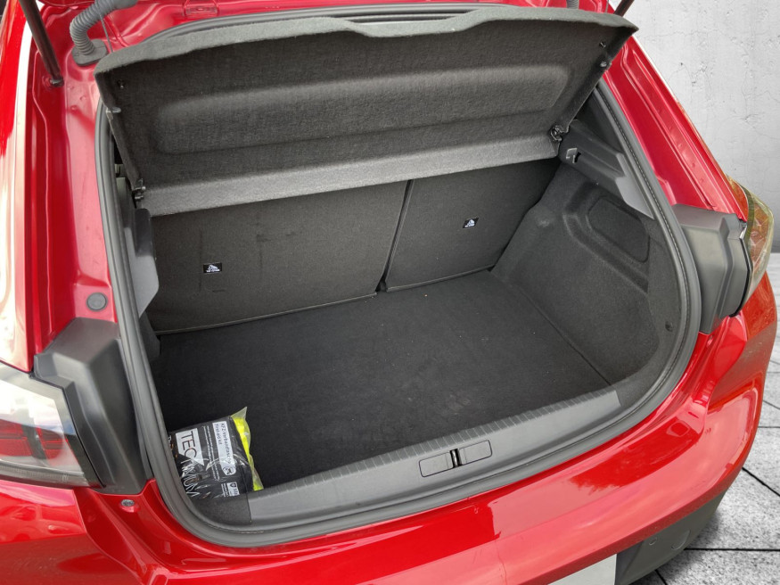 PEUGEOT 208 Active PureTech