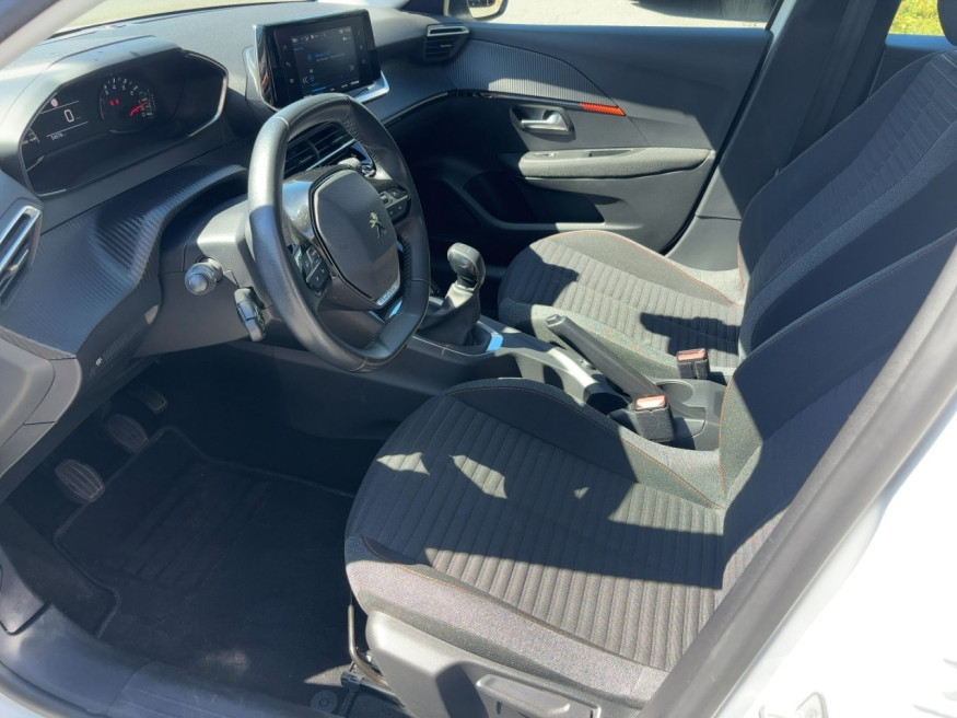 PEUGEOT 208 Flatrate PureTech 75