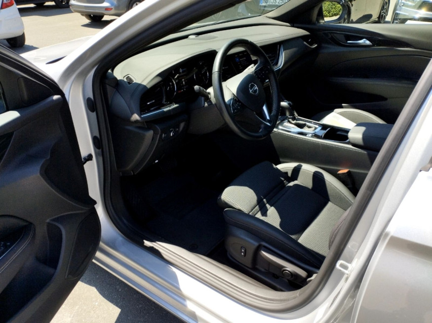 OPEL Insignia ST Eleg. Plus, Autom., Navi, L