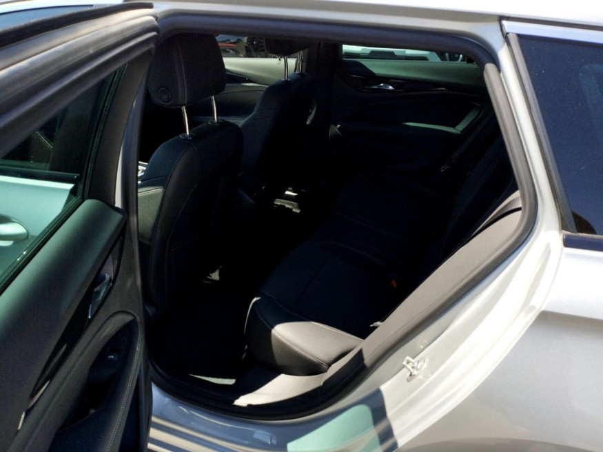 OPEL Insignia ST Eleg. Plus, Autom., Navi, L