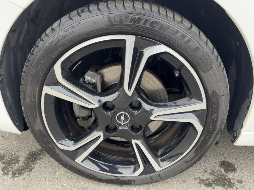 OPEL Corsa Elegance, SHZ, Panoramadach