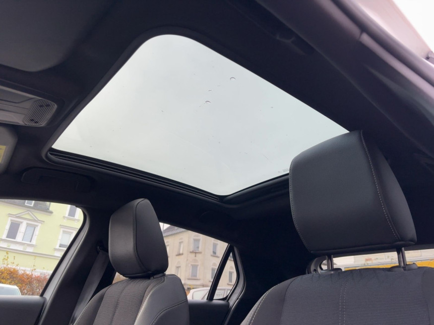 OPEL Corsa Elegance, SHZ, Panoramadach