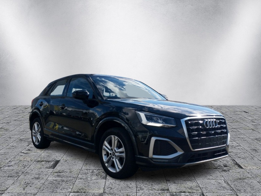 AUDI Q2 35 TFSI advanced, Navi, SHZ