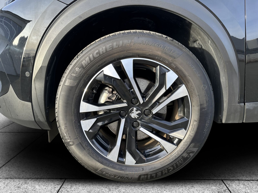 PEUGEOT 2008 GT Elektro 136