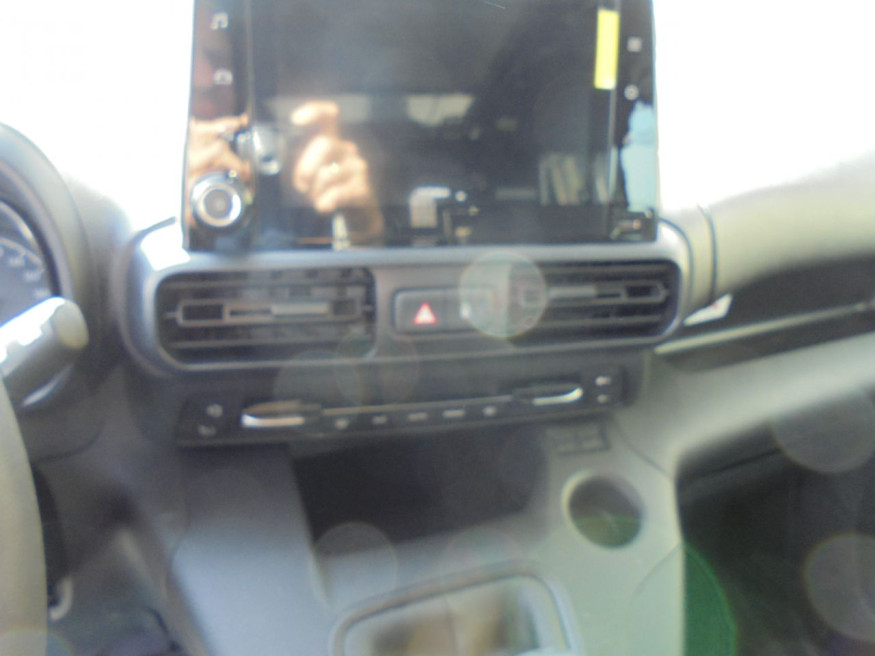 OPEL Combo DOKA ,l AHK,Navi,Klima,SHZ