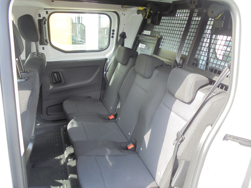 OPEL Combo DOKA ,l AHK,Navi,Klima,SHZ