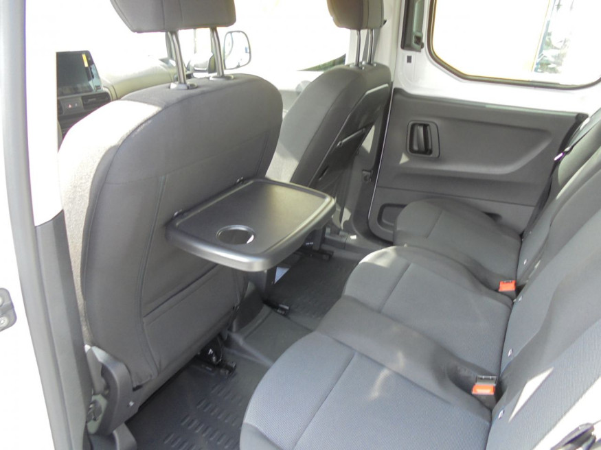 OPEL Combo DOKA ,l AHK,Navi,Klima,SHZ