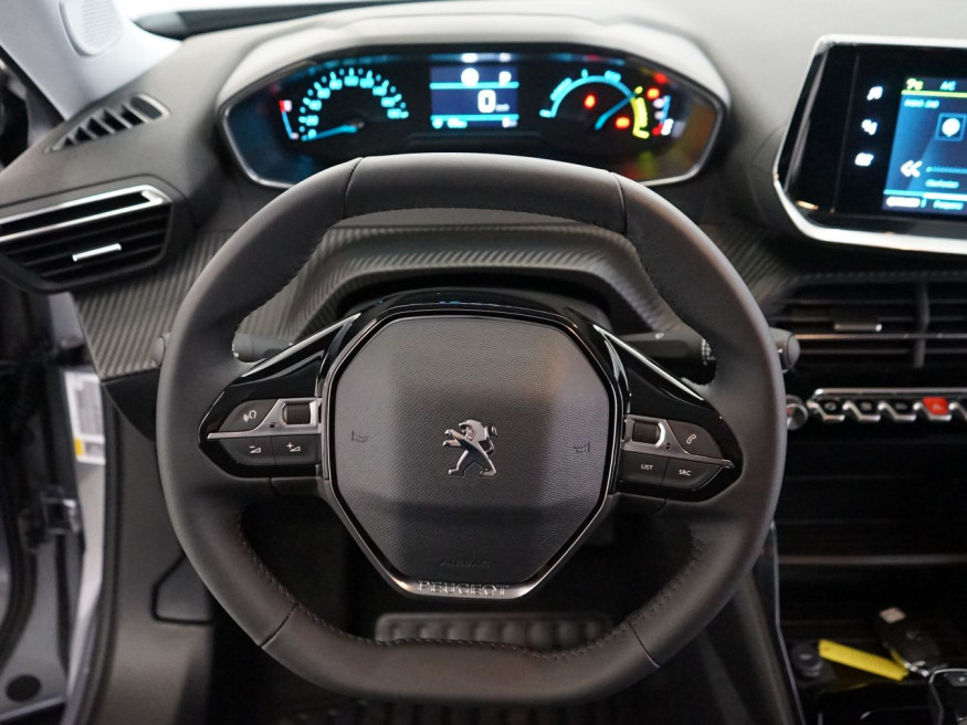 PEUGEOT 2008 Active Pack Elektro 136