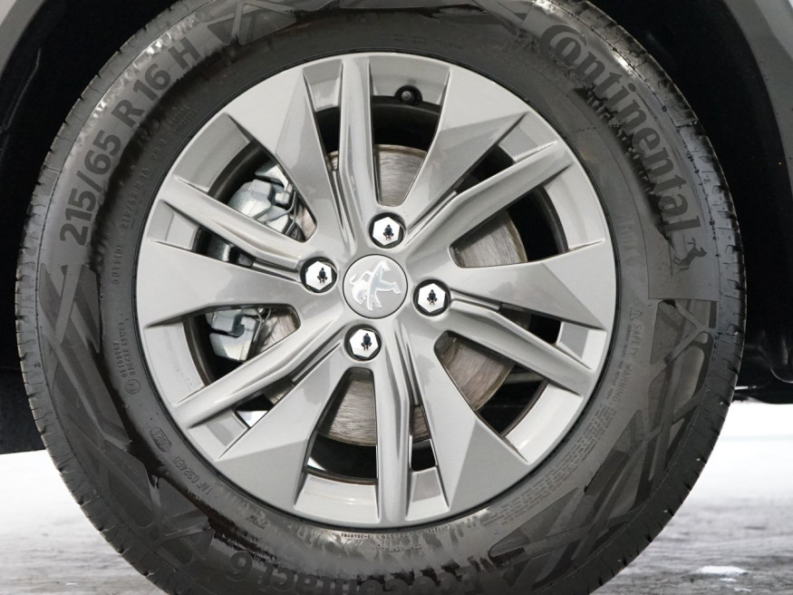 PEUGEOT 2008 Active Pack Elektro 136