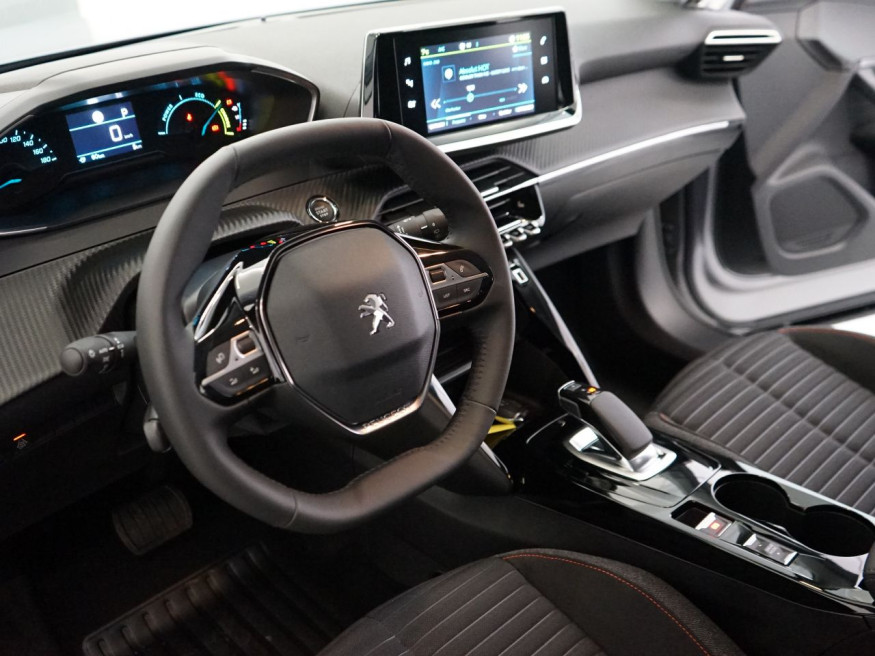 PEUGEOT 2008 Active Pack Elektro 136