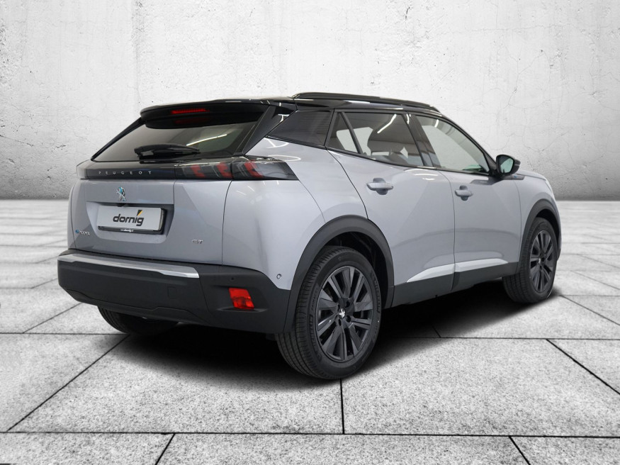 PEUGEOT 2008 GT Pack Elektro 136 Glasdach