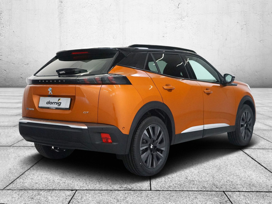 PEUGEOT 2008 GT Pack Elektro 136 Glasdach