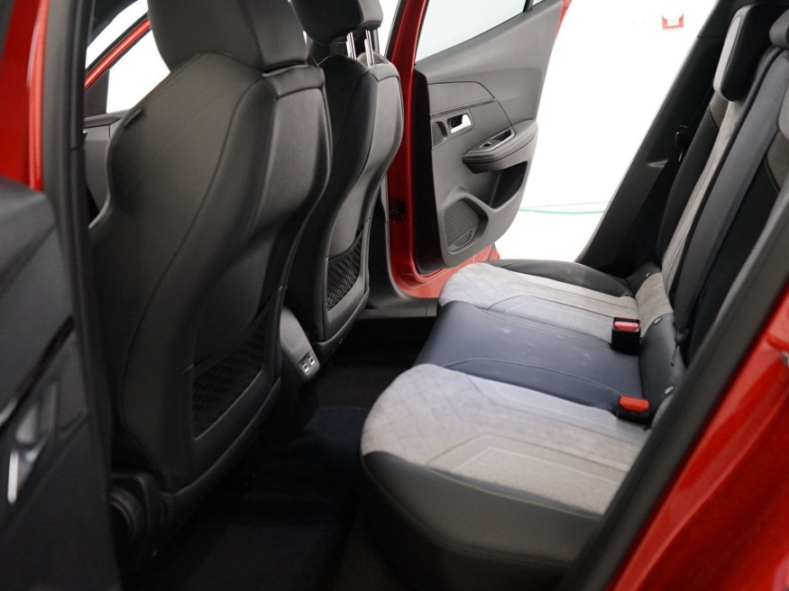 PEUGEOT 2008 GT Pack, SHZ, Kamera, LED