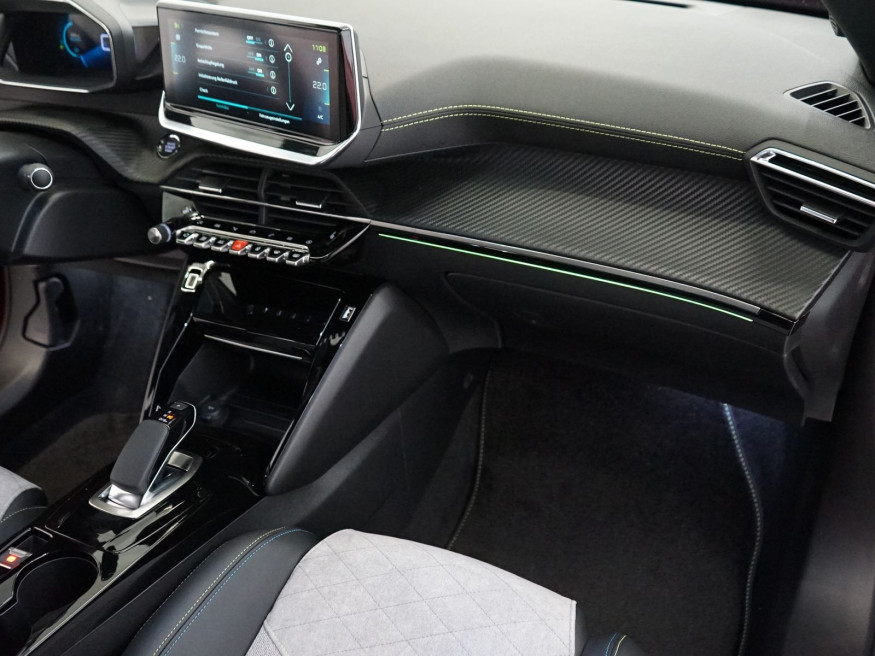 PEUGEOT 2008 GT Pack, SHZ, Kamera, LED