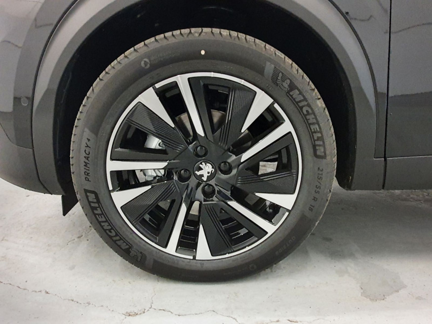 PEUGEOT 2008 GT Pack Elektro 136