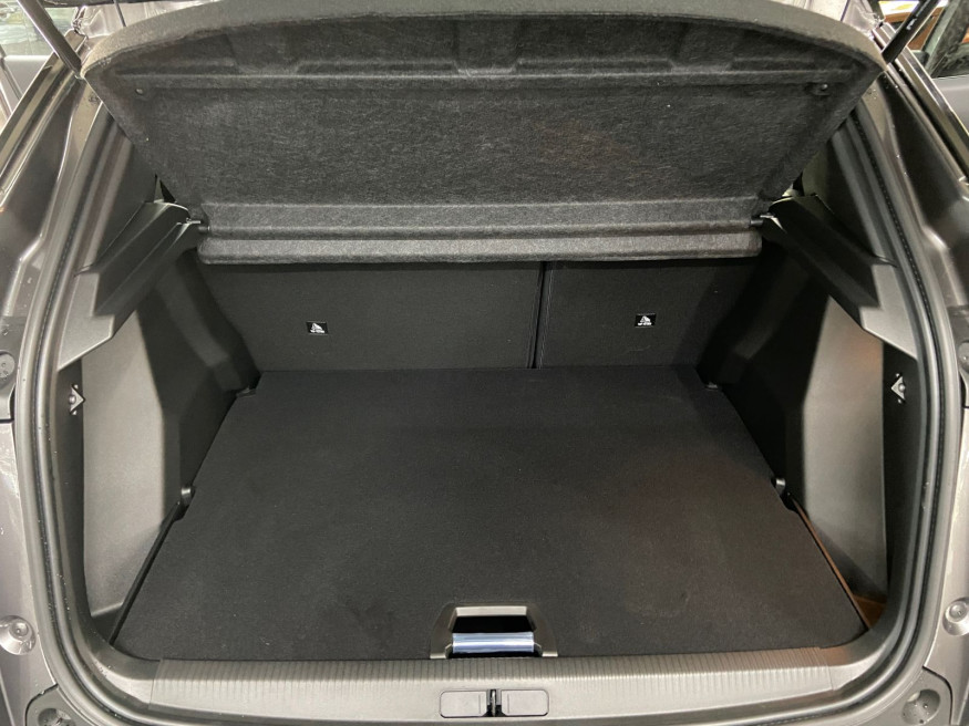 PEUGEOT 2008 GT Pack PureTech 130