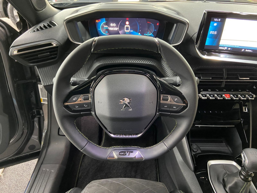PEUGEOT 2008 GT Pack PureTech 130