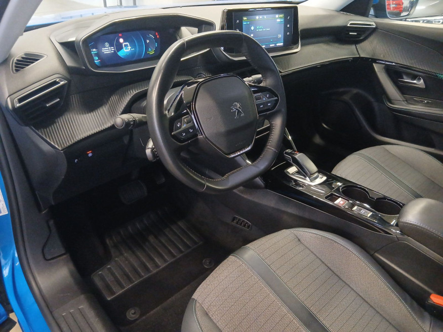 PEUGEOT 2008 Allure Pack Elektro