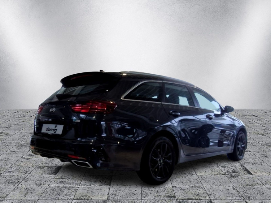 KIA Ceed SW Spirit PHEV, Kamera, SHZ