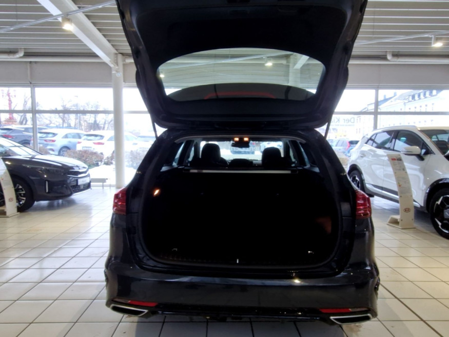 KIA Ceed SW Spirit PHEV, Kamera, SHZ