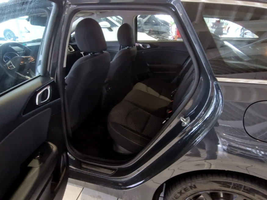 KIA Ceed SW Spirit PHEV, Kamera, SHZ