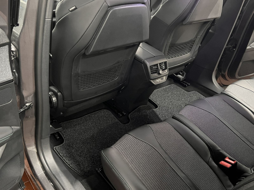 PEUGEOT 5008 Allure Pack PT 130 EAT8
