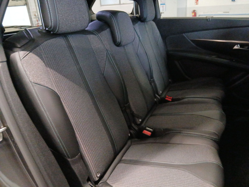 PEUGEOT 5008 Allure Pack PT 130 EAT8