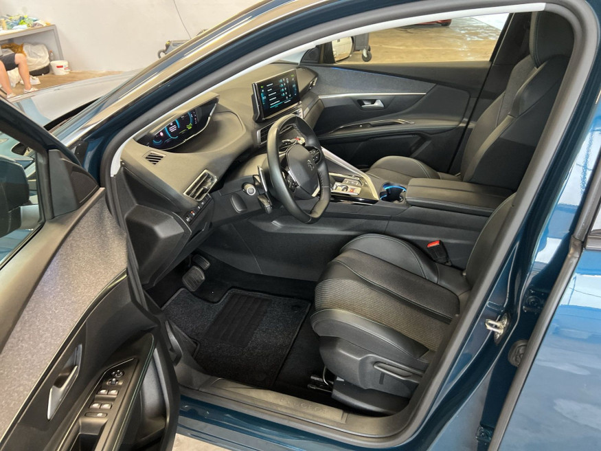 PEUGEOT 3008 Allure Pack Hybrid 225 e-EAT8