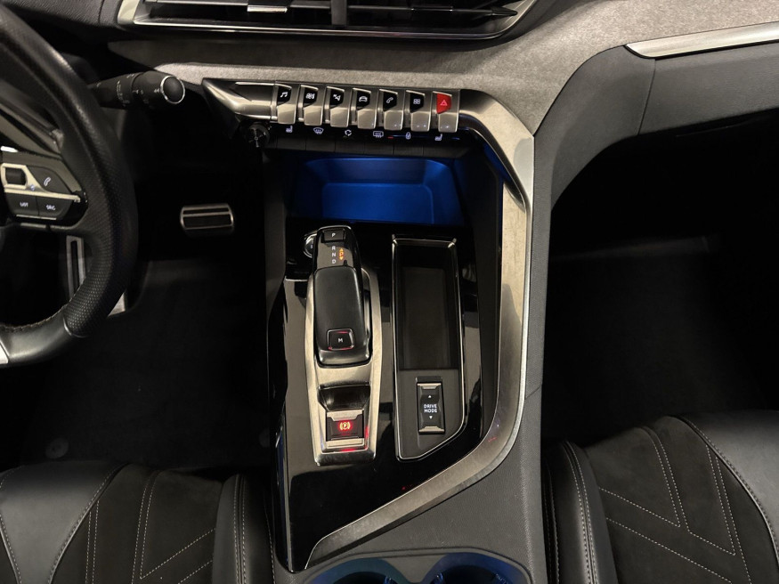PEUGEOT 3008 GT, Pure Tech, LED, SHZ