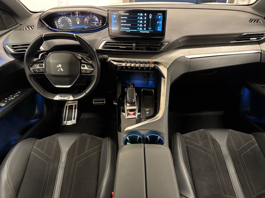 PEUGEOT 3008 GT, Pure Tech, LED, SHZ