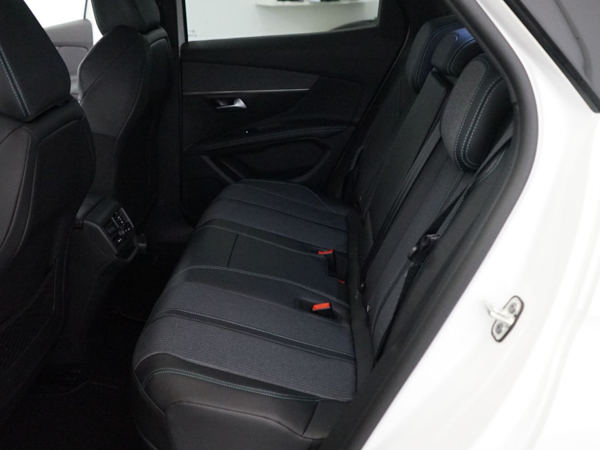 PEUGEOT 3008 Allure Pack Hybrid 225 e-EAT8