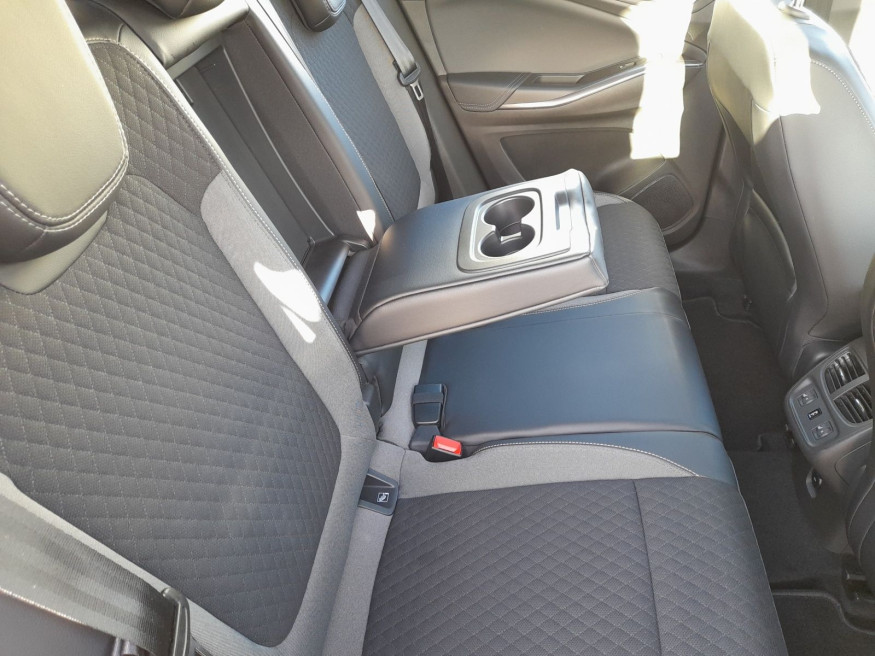OPEL Grandland X Elegance 1.2, SHZ,Kamera,Alu