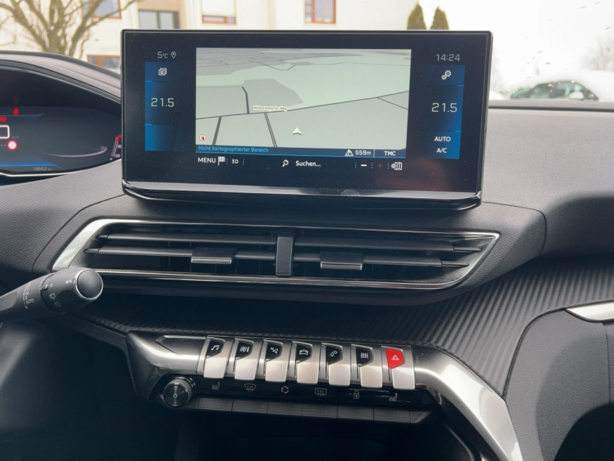 PEUGEOT 5008 Allure BlueHDi, LED, Klima