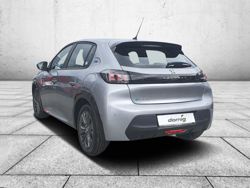 PEUGEOT 208 Active Pack Elektro 136 DAB+