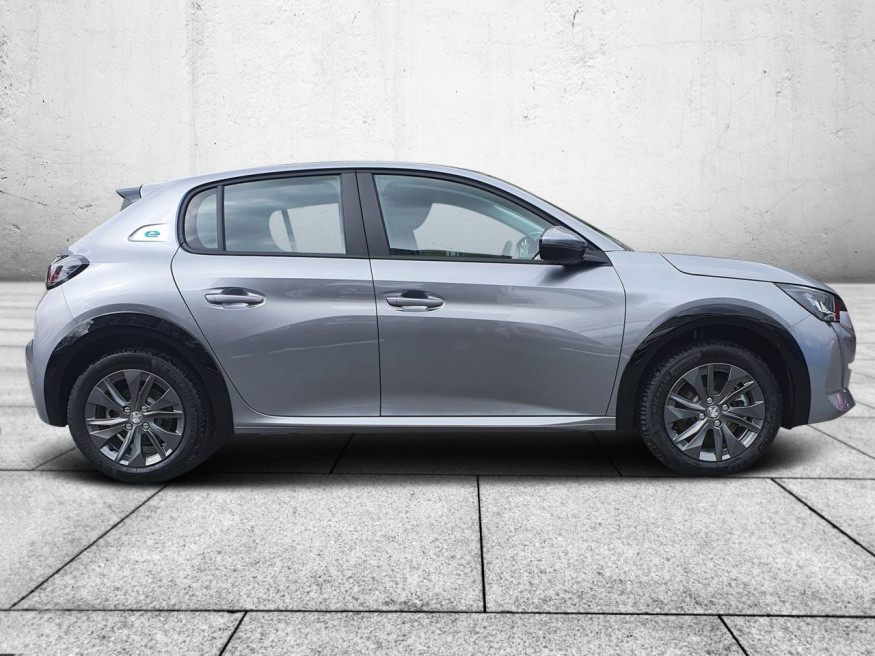 PEUGEOT 208 Active Pack Elektro 136 DAB+