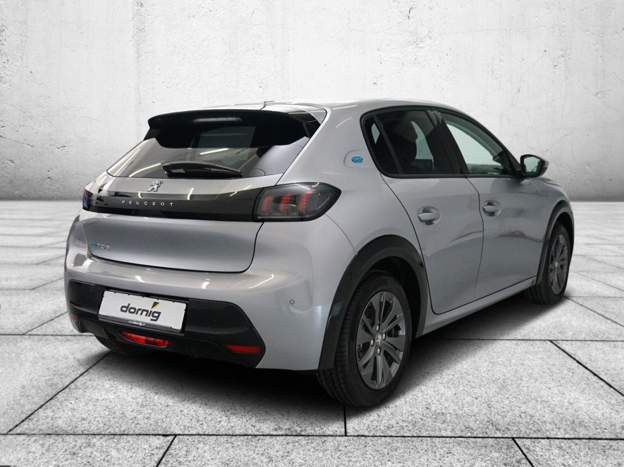 PEUGEOT 208 Allure Pack136,Kamera,SHZ