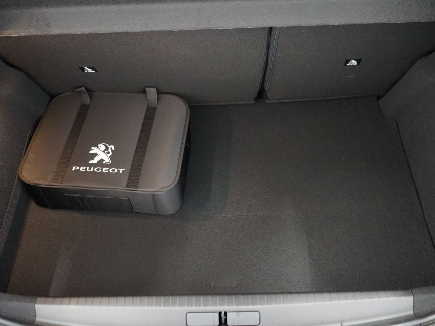 PEUGEOT 208 GT Pack Elektro 136 DAB+