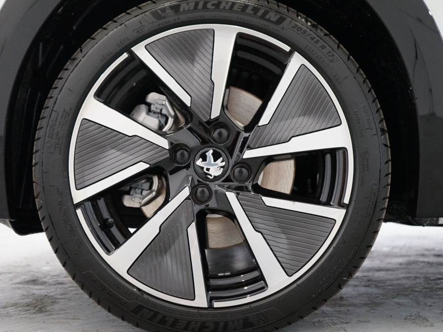 PEUGEOT 208 GT Pack Elektro 136 DAB+