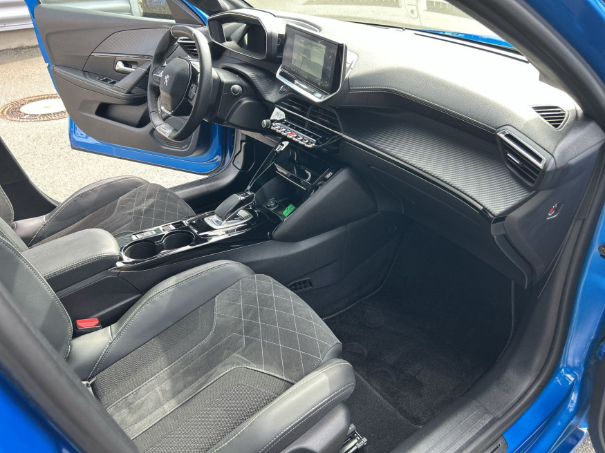 PEUGEOT 208 GT Pack Elektro 136 Glasdach