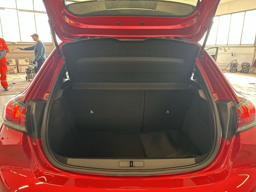 PEUGEOT 208 Active Pack Elektro 136