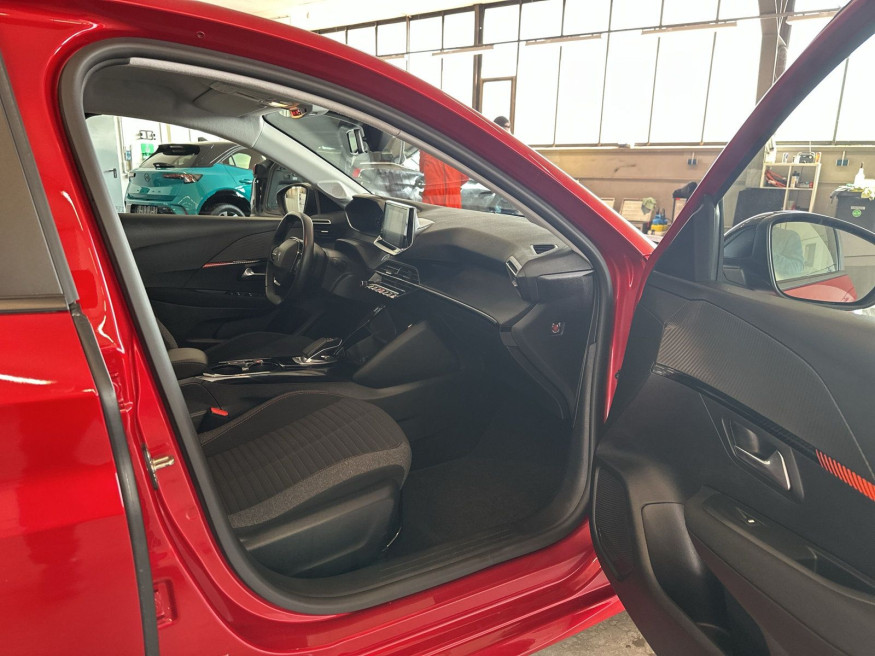 PEUGEOT 208 Active Pack Elektro 136