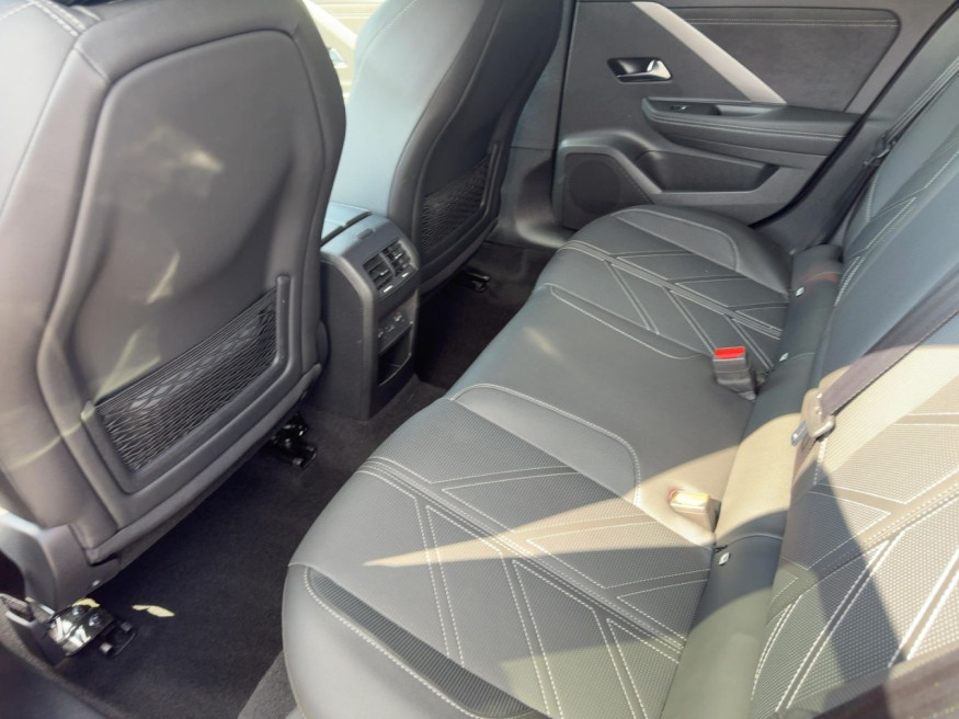 OPEL Astra GS Line 1.2 Turbo