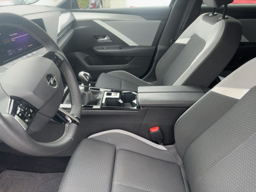 OPEL Astra Business Edition,Kamera, SHZ