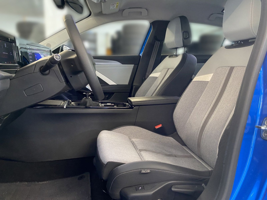 OPEL Astra Elegance Navi Intelli-Drive