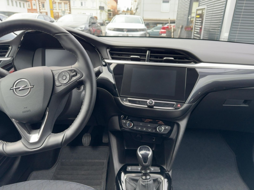 OPEL Corsa Elegance, PDC, SHZ
